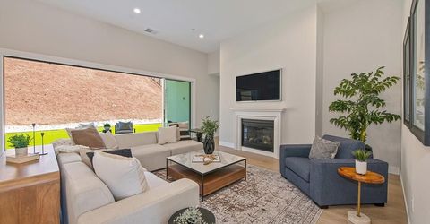 1047 Lassen Peak Dr, El Dorado Hills, CA 95762 Photo
