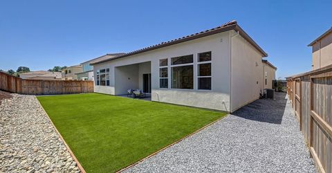 1047 Lassen Peak Dr, El Dorado Hills, CA 95762 Photo