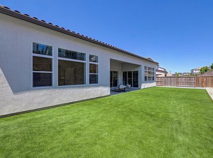 1047 Lassen Peak Dr, El Dorado Hills, CA 95762 Photo
