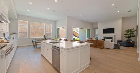 1047 Lassen Peak Dr, El Dorado Hills, CA 95762 Photo