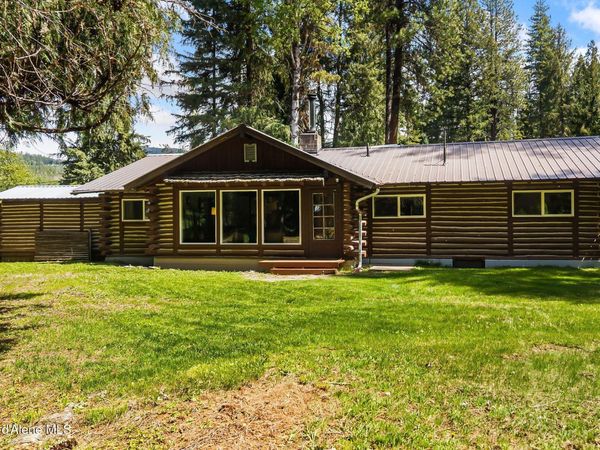 255 Red Alder RD, Careywood, ID 83809