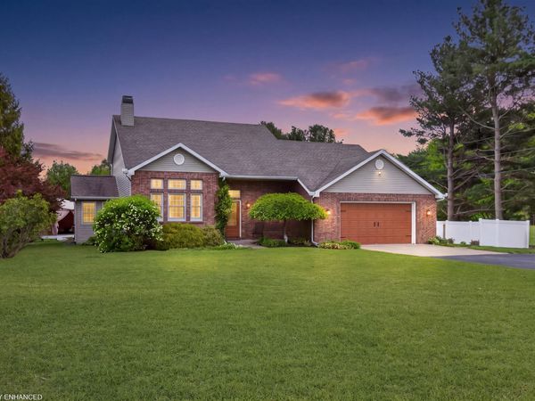 6815 Jericho Road, Stevensville, MI 49127