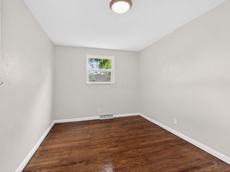 272-274 Hilliard Rome Road , Columbus, OH 43228 Photo 12
