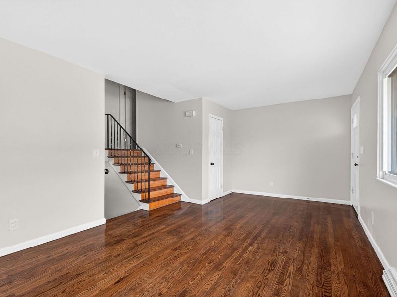 272-274 Hilliard Rome Road , Columbus, OH 43228 Photo 7