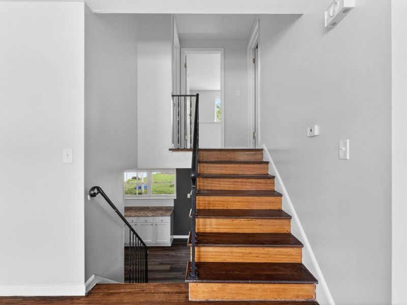 272-274 Hilliard Rome Road , Columbus, OH 43228 Photo 9