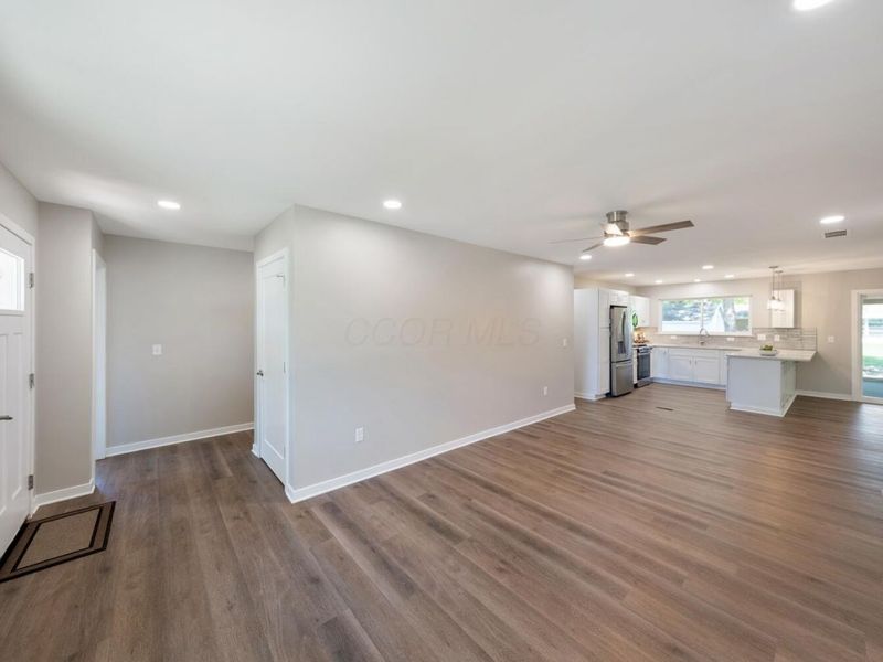 270 Huber Village Boulevard, Westerville, OH 43081 Photo 10