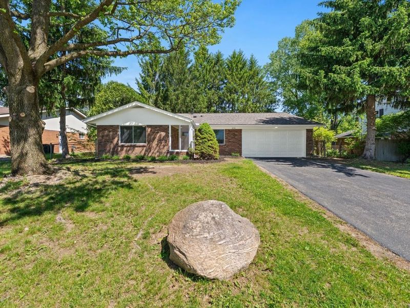 270 Huber Village Boulevard, Westerville, OH 43081 Photo 2