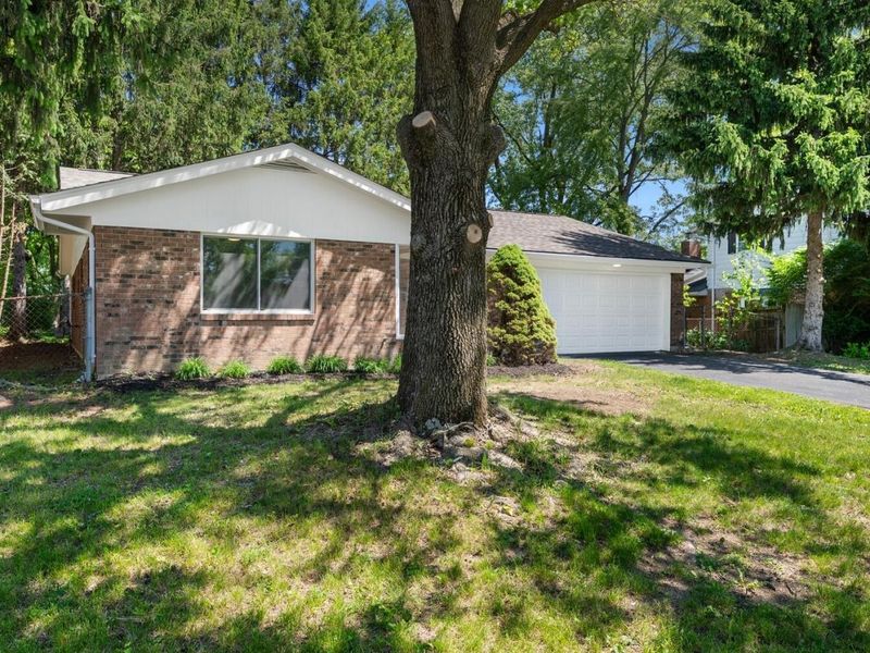 270 Huber Village Boulevard, Westerville, OH 43081 Photo 3