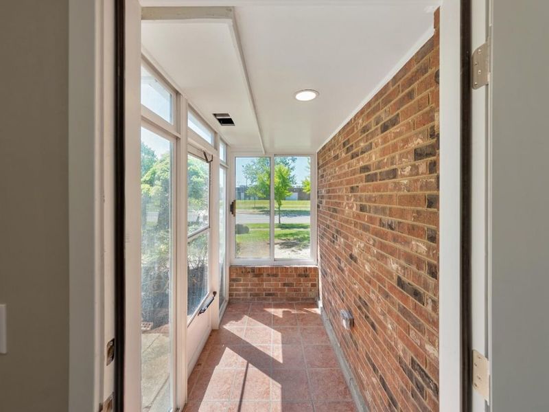 270 Huber Village Boulevard, Westerville, OH 43081 Photo 6