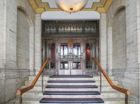 Main Photo