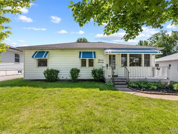 1170 Margaret Lane, Olivette, MO 63132
