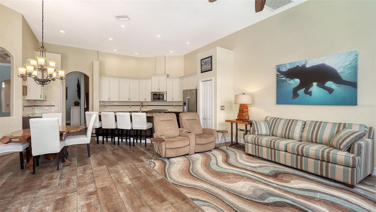 6148 Palomino Circle, Bradenton, FL 34201 Photo