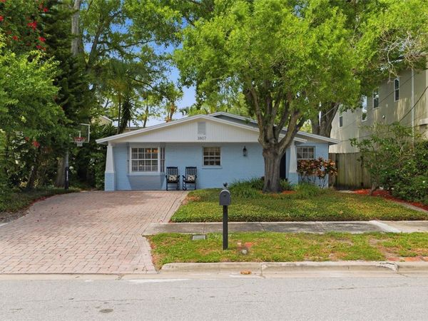 3807 W PALMIRA AVENUE , TAMPA, FL 33629