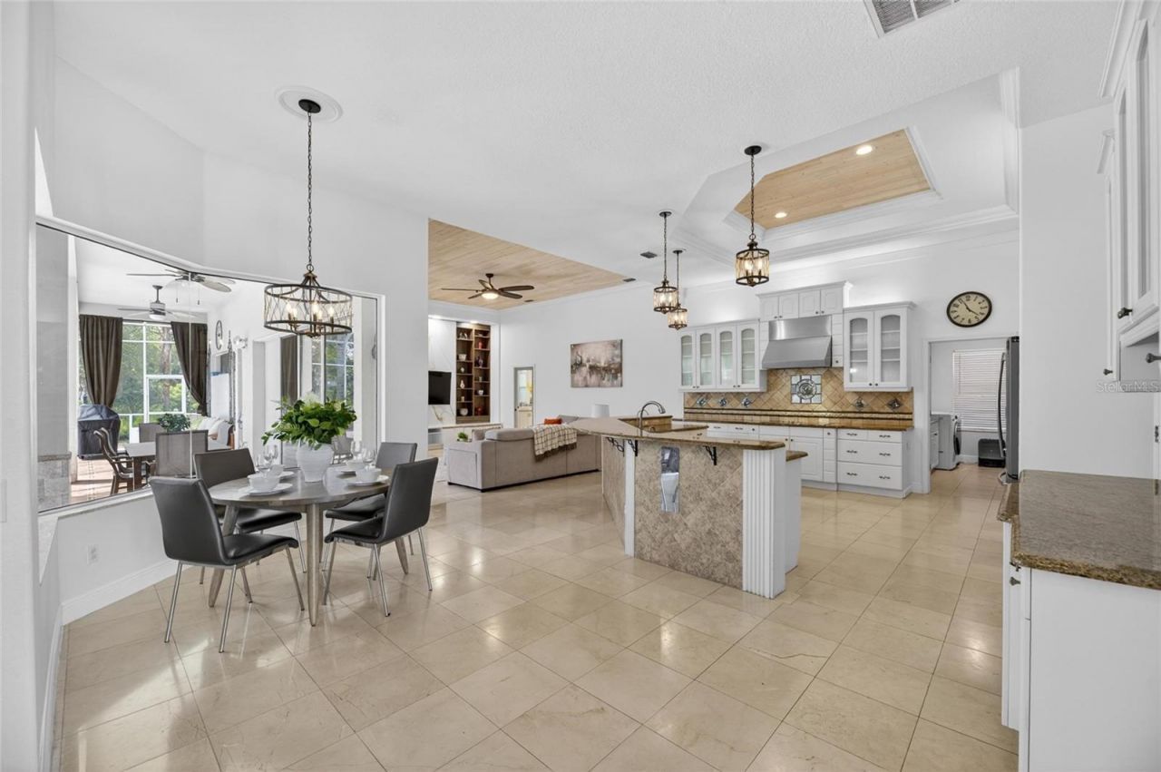 6353 W Maclaurin Drive, Tampa, FL 33647 Photo