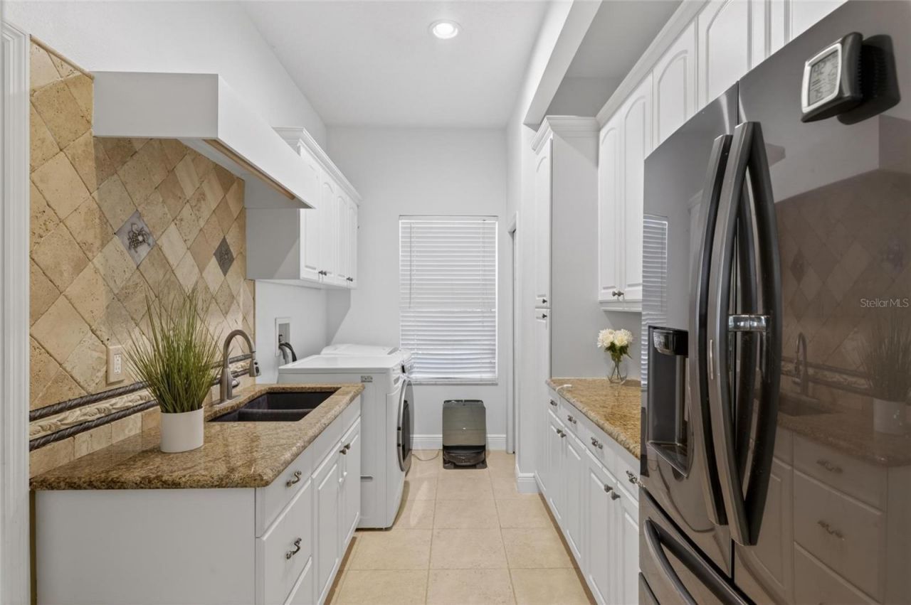 6353 W Maclaurin Drive, Tampa, FL 33647 Photo