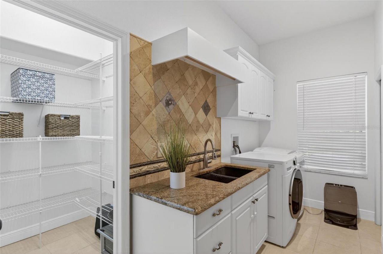 6353 W Maclaurin Drive, Tampa, FL 33647 Photo