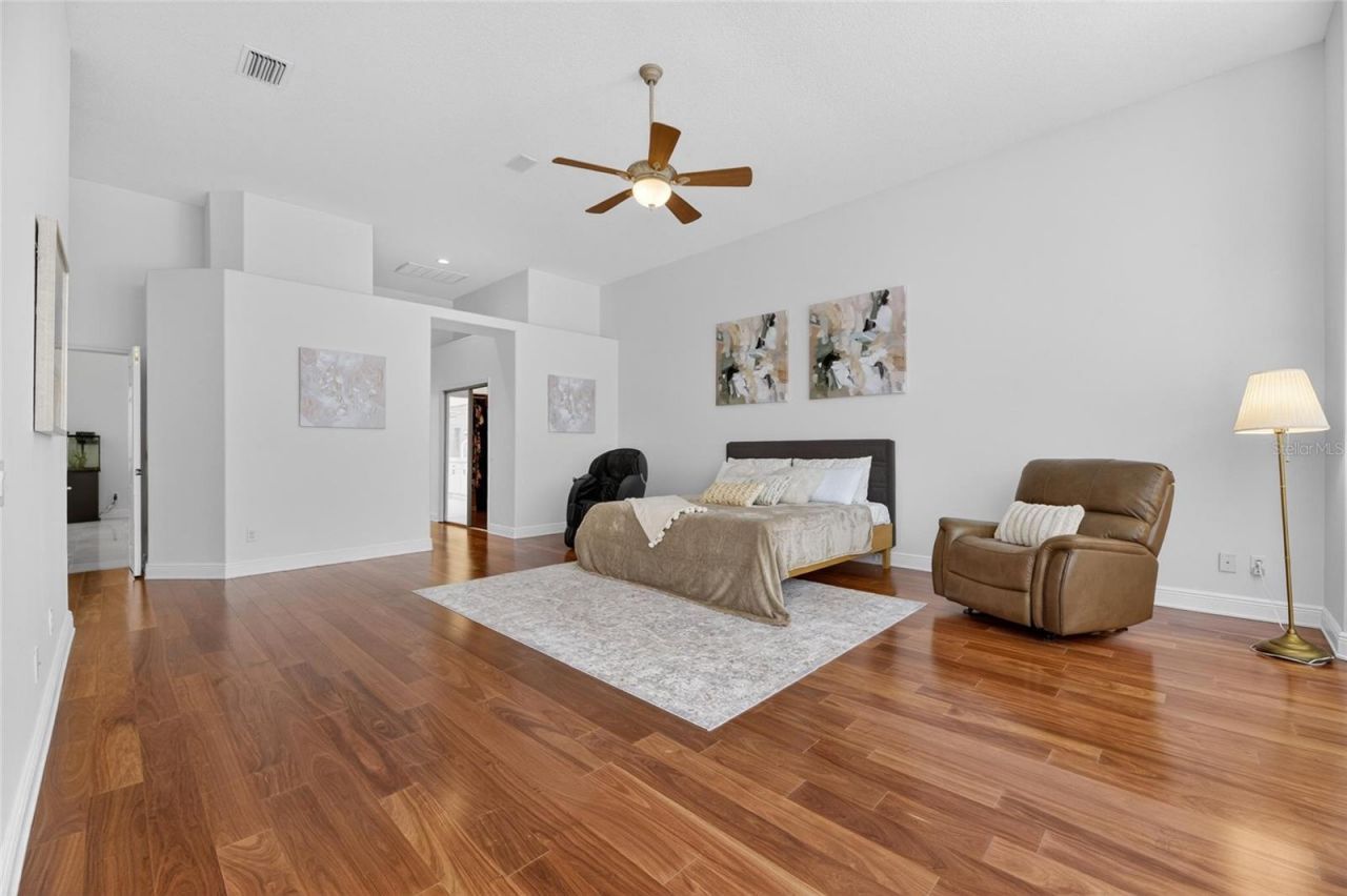 6353 W Maclaurin Drive, Tampa, FL 33647 Photo
