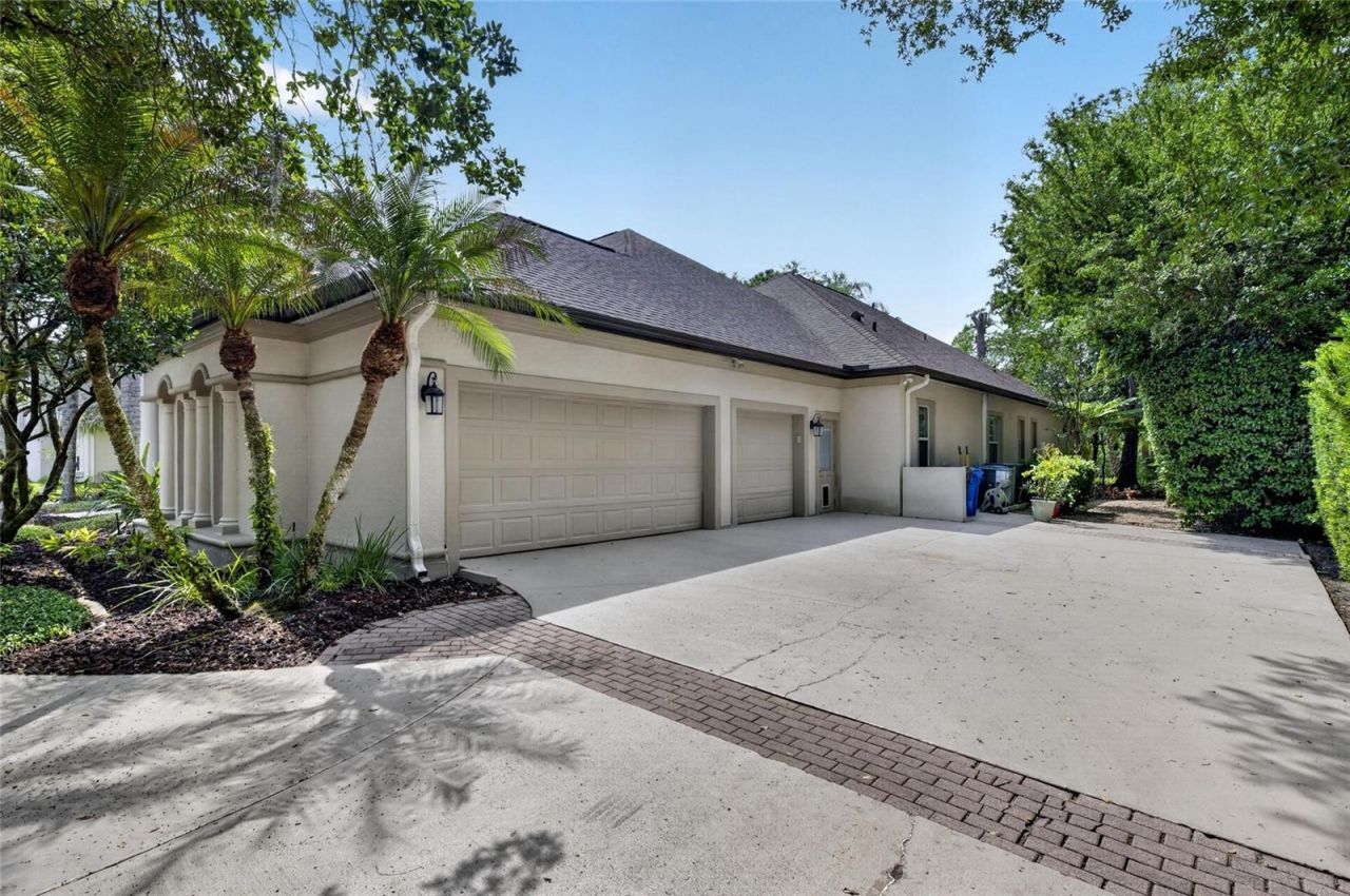 6353 W Maclaurin Drive, Tampa, FL 33647 Photo