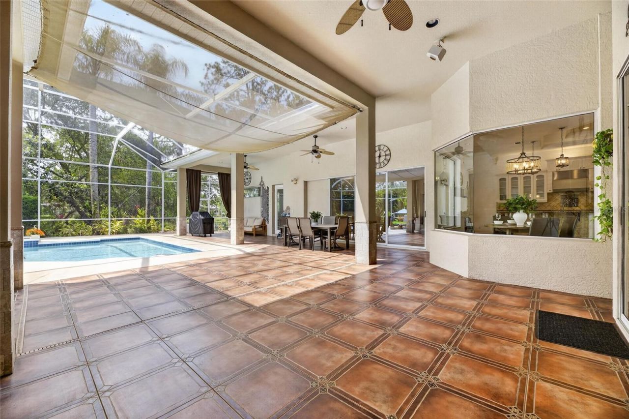 6353 W Maclaurin Drive, Tampa, FL 33647 Photo