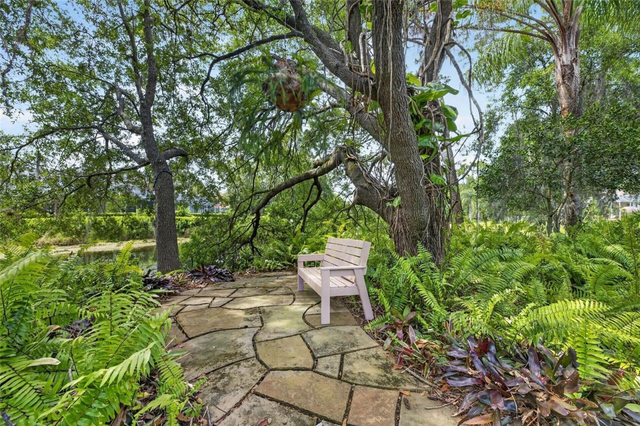 6353 W Maclaurin Drive, Tampa, FL 33647 Photo