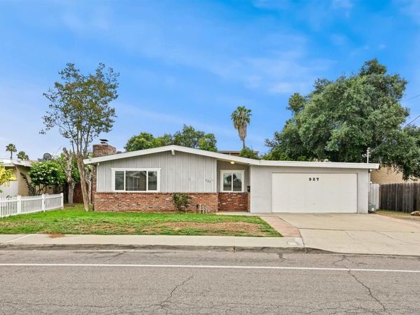 927 Gray, El Cajon, CA 92020