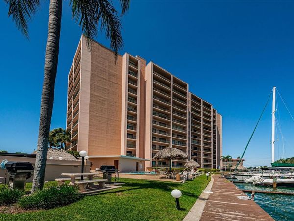 51 ISLAND WAY, Unit 306, CLEARWATER BEACH, FL 33767