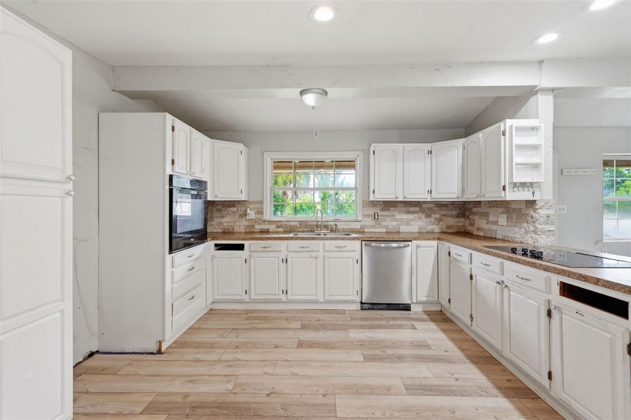 3819 36th Avenue , Palmetto, FL 34221 Photo