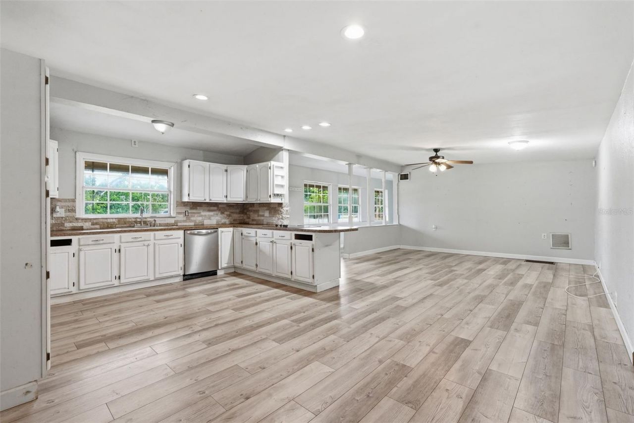 3819 36th Avenue , Palmetto, FL 34221 Photo