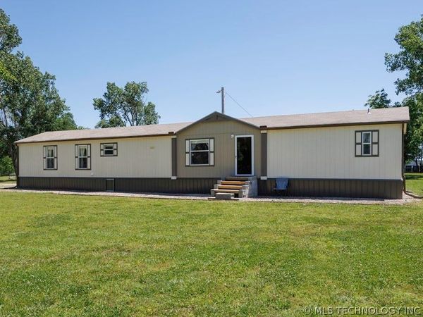 750 E 20th Street , Pawhuska, OK 74056