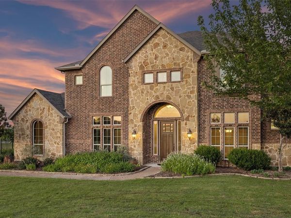 3030 Wincrest Drive , Rockwall, TX 75032