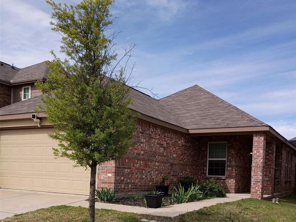 3620 Judges, Ennis, TX 75119