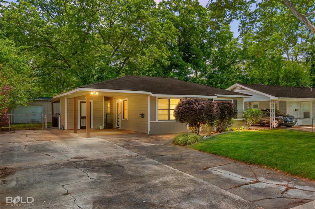 1522 Clarence Street, Bossier City, LA 71111 Main Photo
