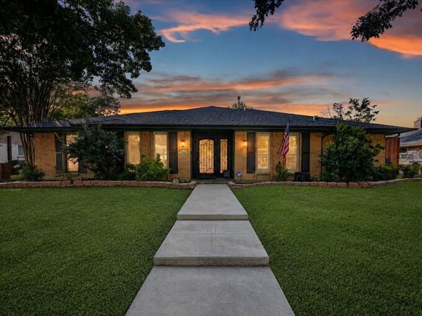 2709 Chadwick Drive, Plano, TX 75075