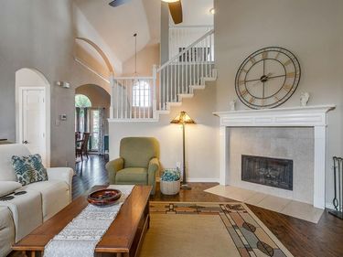 5424 Meadow Valley Drive, Fort Worth, TX 76123
