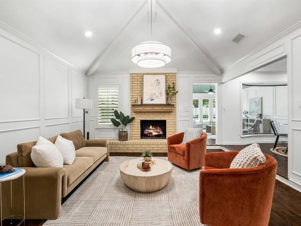 2809 Greg Drive, Bedford, TX 76021