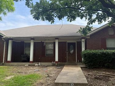 2330 John Mccoy Drive, Dallas, TX 75227