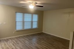 7940 Shadow Oak Drive photo 4