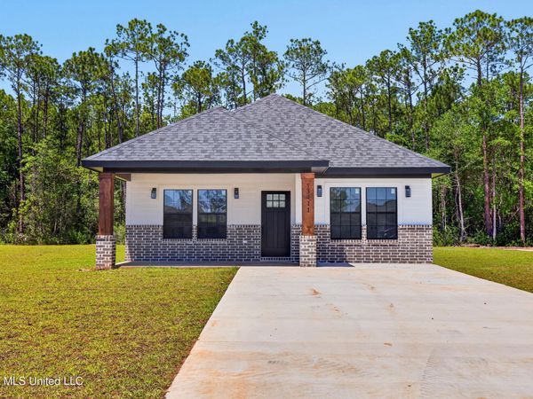 3415 Raintree Drive, Gautier, MS 39553
