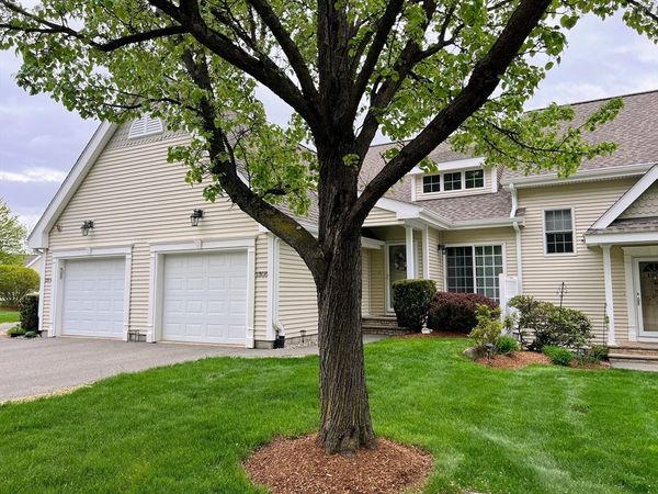 1305 Alyssa Dr, Unit 1305, Groveland, MA 01834