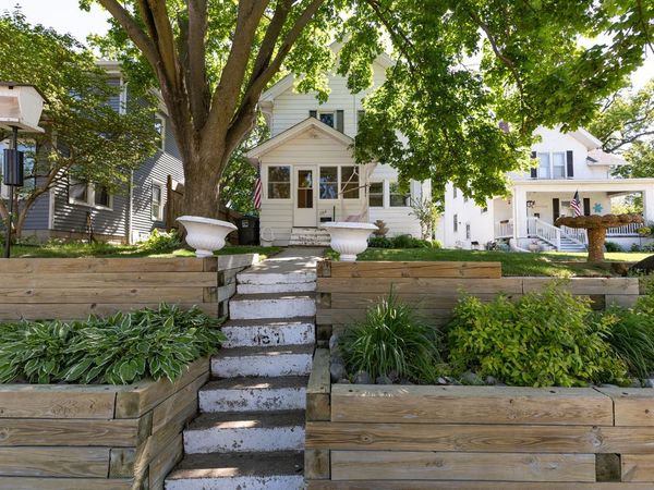 1164 26th Street A Street, Moline, IL 61265