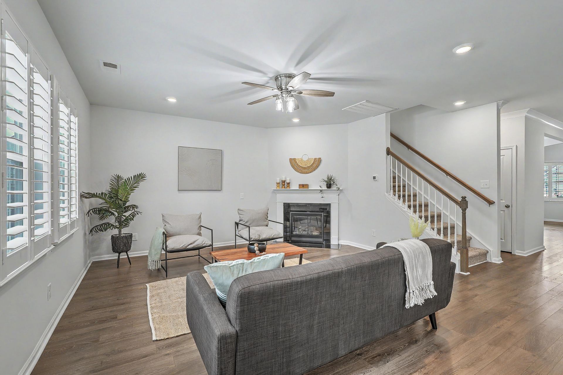 410 Spanish Wells Road Photo 16