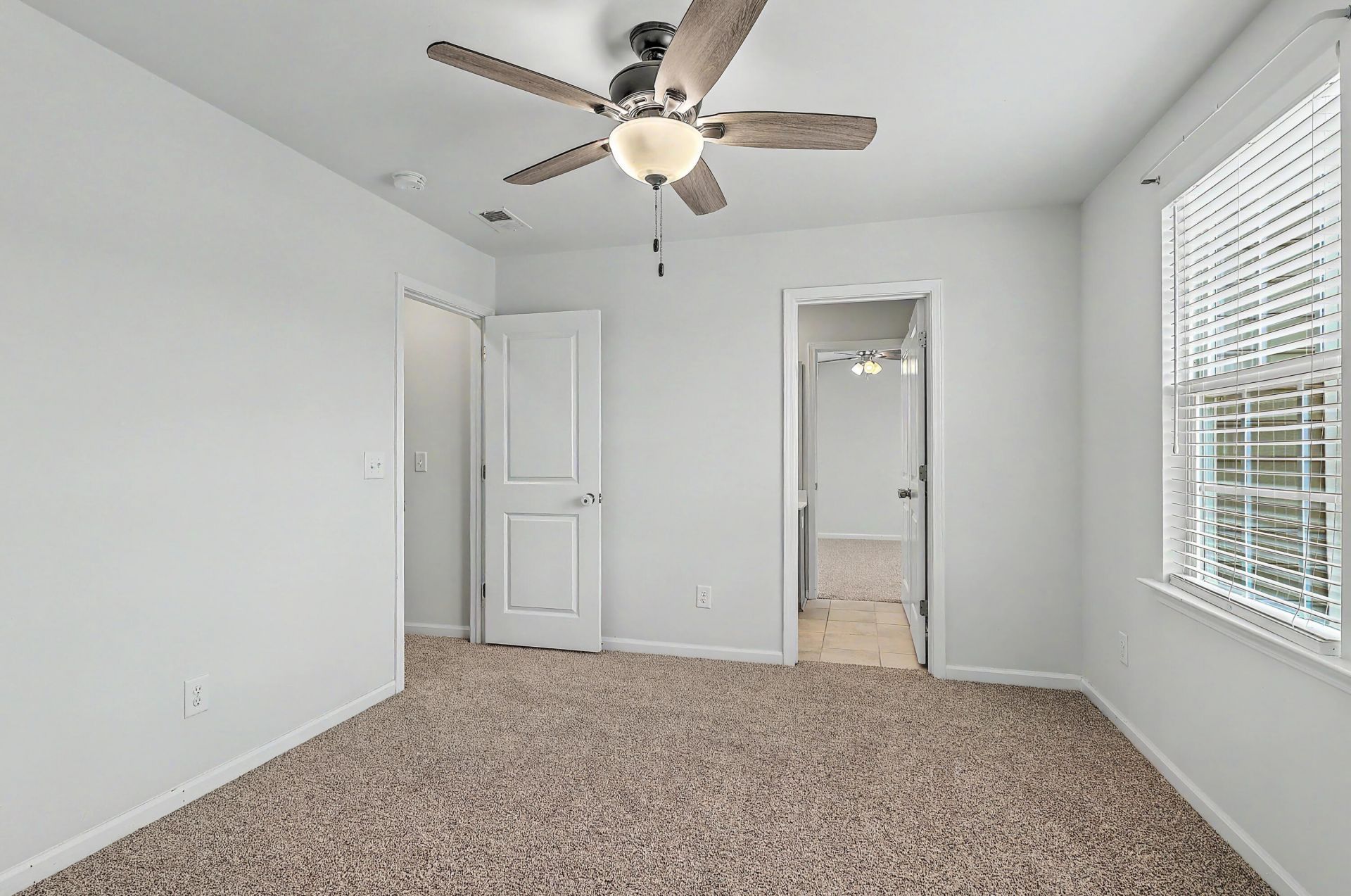 410 Spanish Wells Road Photo 31