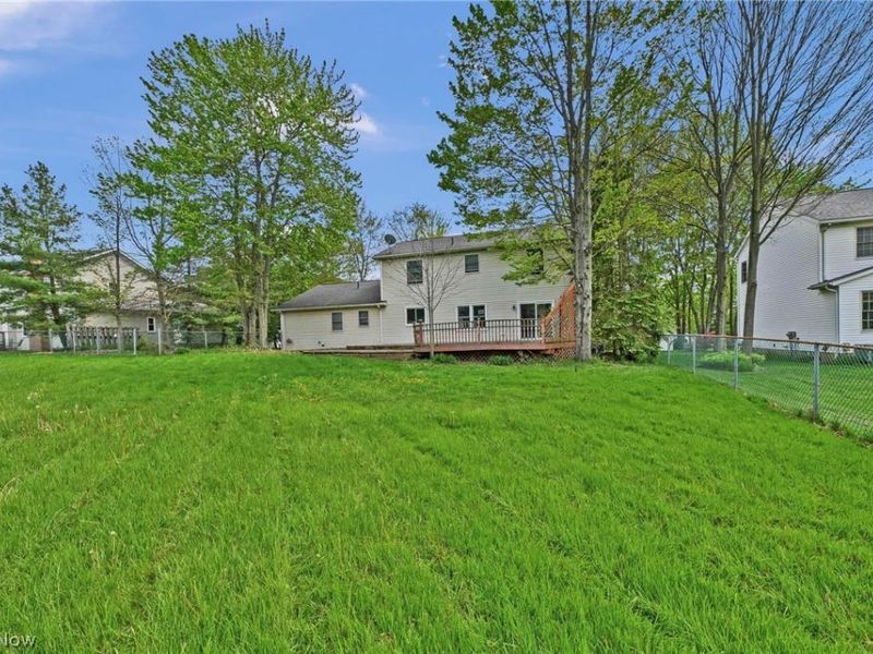 1127 Deepwood Drive , Macedonia, OH 44056 Photo 26