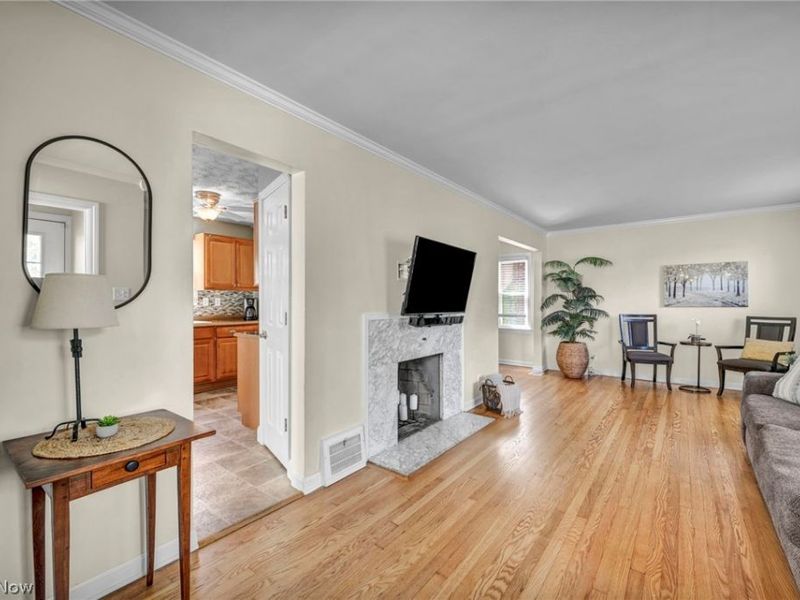 2181 Cranston Road, University Heights, OH 44118 Photo 8