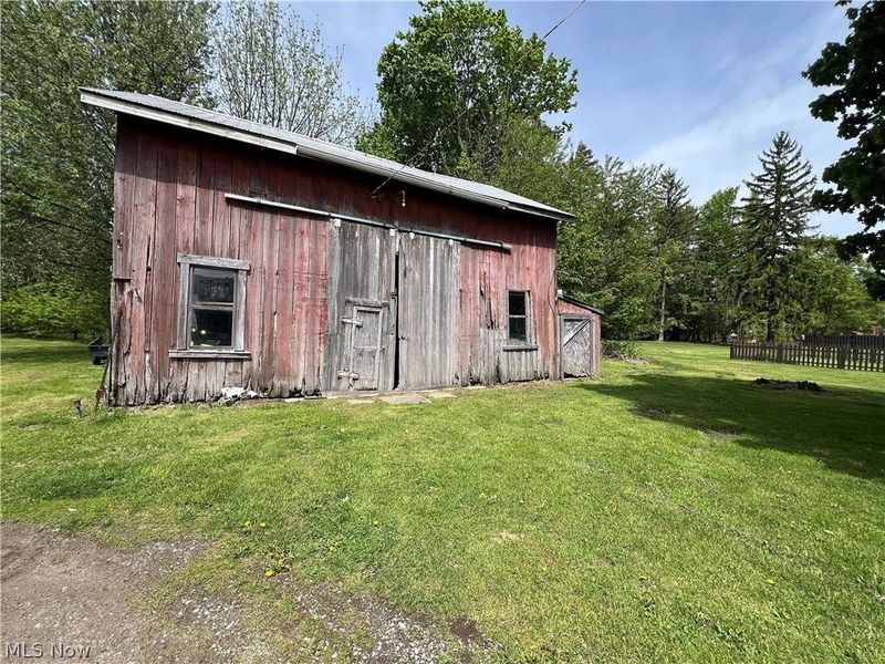 26 Daniels Avenue, Conneaut, OH 44030 Photo 9