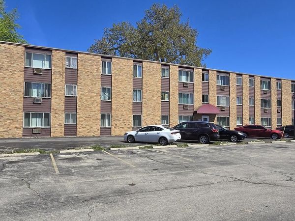 1615 60TH STREET, Kenosha, WI 53140