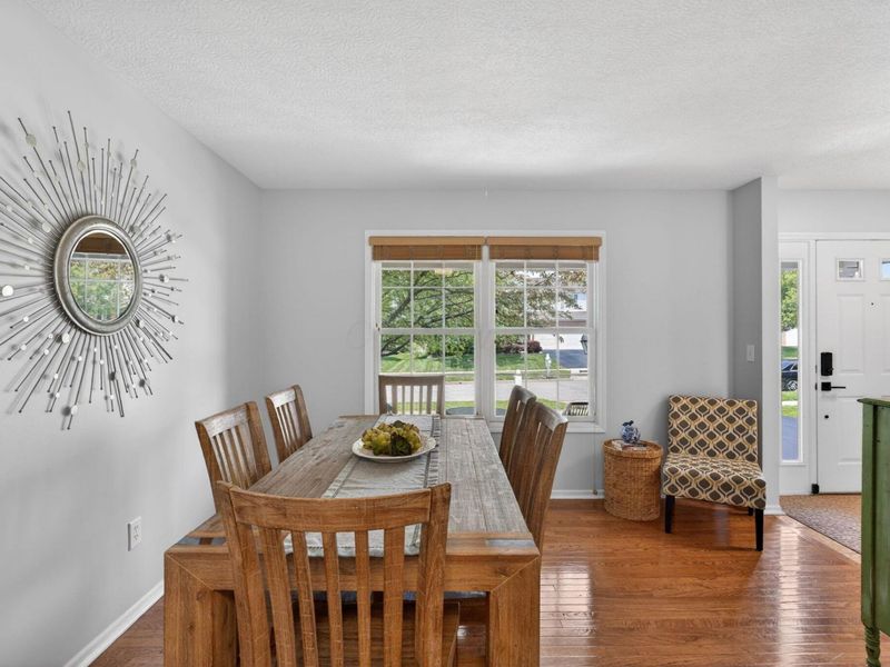 1658 Geranium Drive , Lewis Center, OH 43035 Photo 7