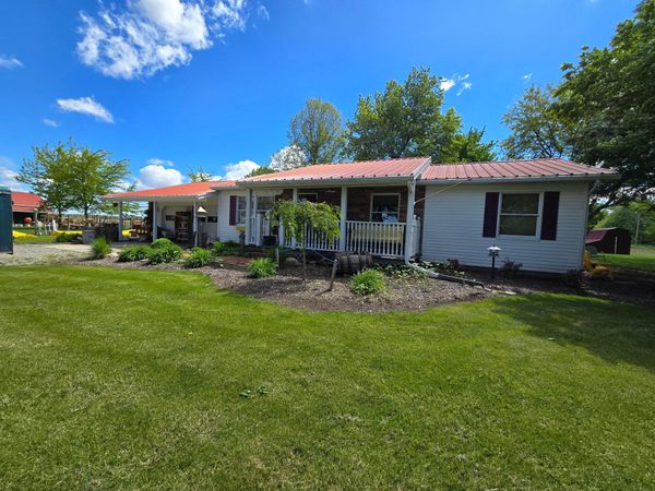 8111 Township Road 18 , West Liberty, OH 43357