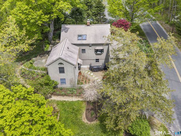 19 Farrell, Newtown, CT 06470