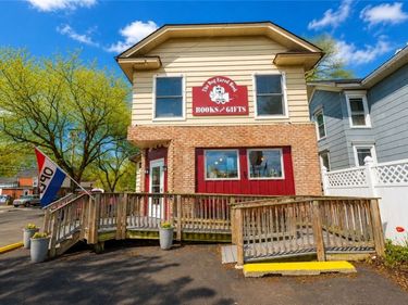 450 E Main Street, Palmyra, NY 14522
